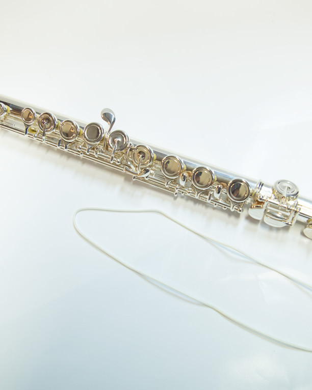 Hodge silk curved flute pull through